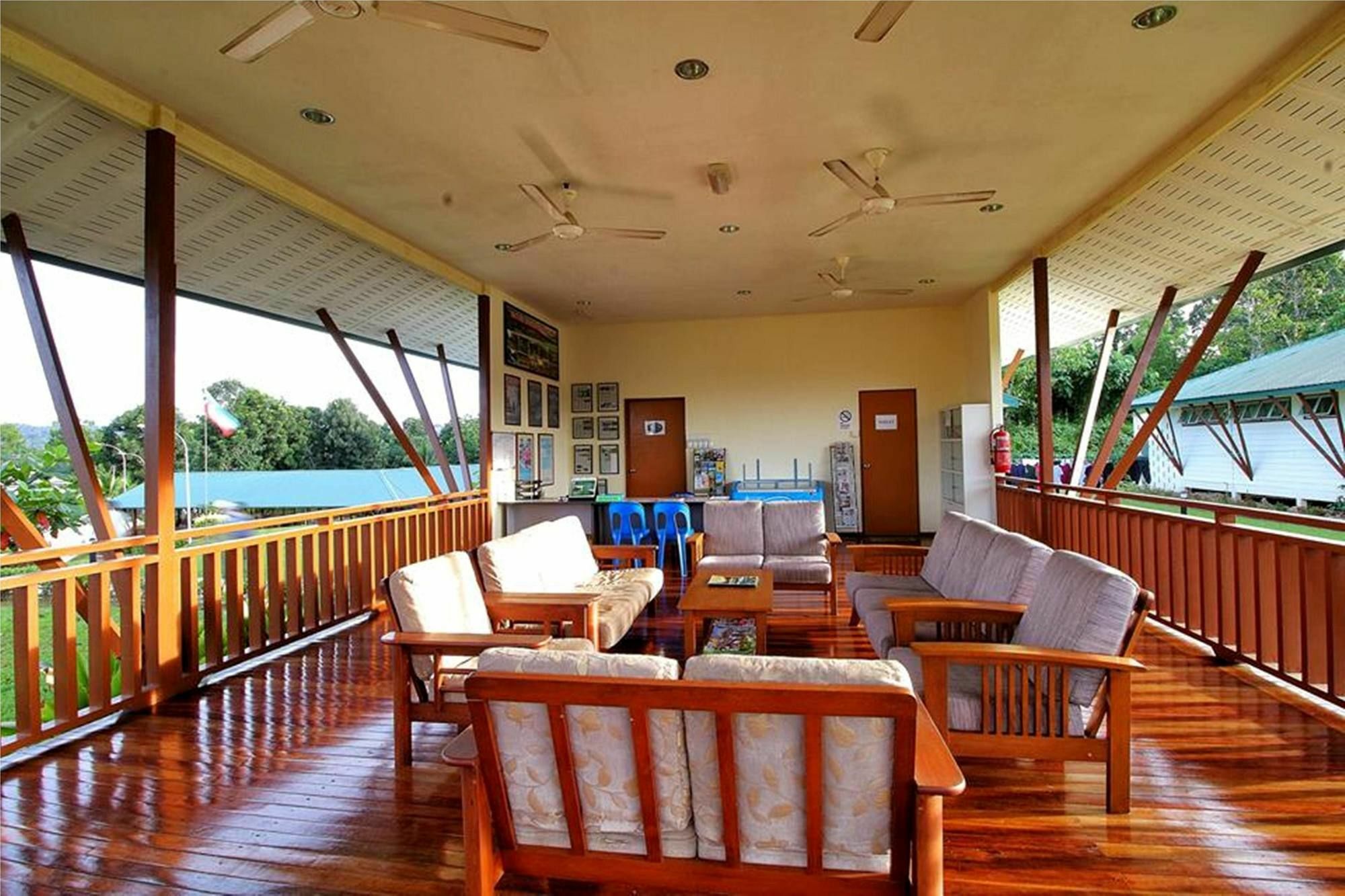 Tanini Sepilok Formerly Known As Nature Lodge ספילוק מראה חיצוני תמונה
